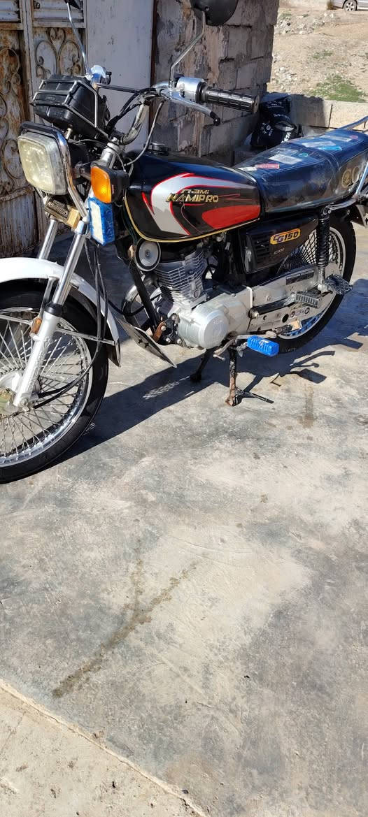 ماطور للبيع نامي ابرو موديل ٢٢ لوك محرك ما مفتوح بس امبدل ولفات السعر ٤٧٥ رقم ***********
