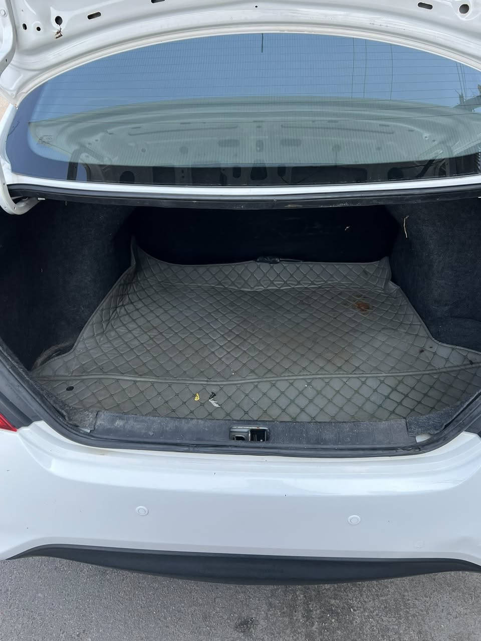 نيسان موديل 21 كفاله عامه ما عده بارد الربع اصابع جاملغ الايمن بس الباقي كفاله سياره جاهزه سنويه لشهر السابع تنتهي السعر 15بيها مجال قليل ***********
