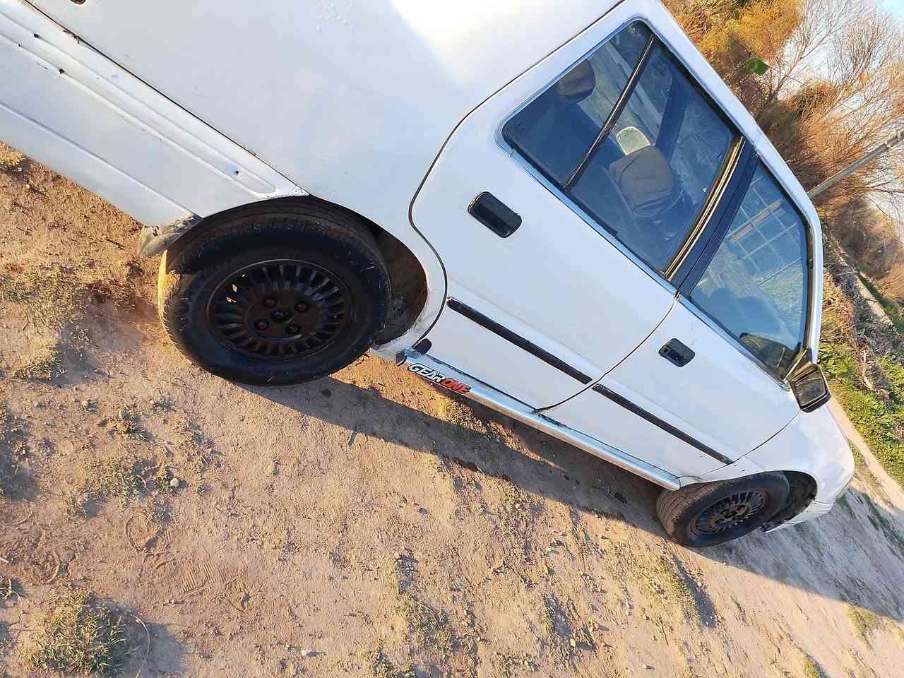 اكسلة للبيع موديل ٩٣ رقم ديالى باسمي سنوية لل 2031 محرك وكير خير من اللة سيارة جاهزة السعر٢٣ وبيهة مجال اللشراي العنوان بغداد التاجي أو مراوس حسب القناعة للاستفسار الاتصال على الرقم ***********او *********** واتساب
