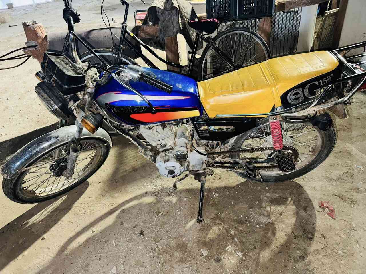 دراجه سافان 5كير للبيع 19للبيع دراجه خير من الله كهربائيات كلها شغاله *********** واسط العزيزيه 450💵
