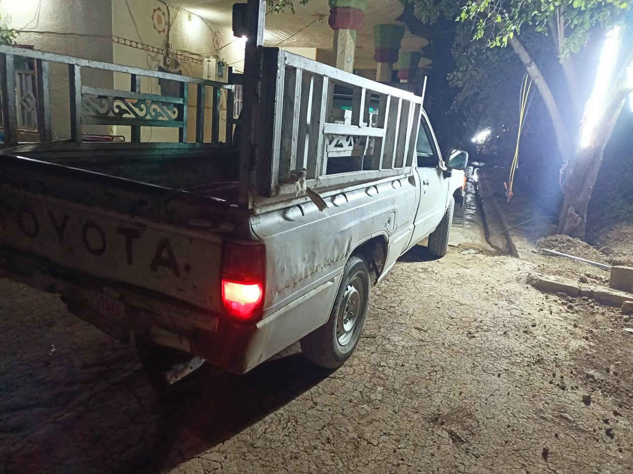 للبيع بيكم ٨٥رقم بغداد مكفول محرك كير اكسل كهرباء يأت تخم تاير صدر جديد محرم جديد شاصي بيه خياس ممصلح تريد ترتيب سعر ٣٠وبيه مجال مكان سياره ديالى الخالص ***********/////***********
