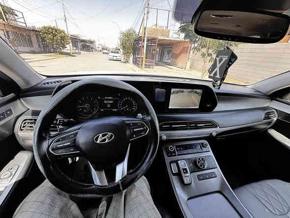 هونداي بليسايد 2020
⚠️بصمات تشغيل مع ابواب

⚠️تشغيل عن بعد 

⚠️نظام مانع تصادم

⚠️شفتات ستيرن

⚠️ نظام التشغيل و الاطفاء التلقائي 

⚠️5وضعيات للقيادة

⚠️نظام توقف ذاتي

⚠️محرك 3800

⚠️6 سلندر

⚠️تحكم ستيرن

⚠️سايد بريك بصمة

⚠️تحديد مسار 

⚠️مثبت سرعة

⚠️راداد امامي خليف جانبي

⚠️حساسات خلفي

⚠️كامرة

⚠️برده جانبية بلادي

⚠️سستم صوت متكامل

⚠️ فتحة سقف

⚠️تبريد من الامام والاعلى  

وبعد بيه هواي مواصفات

مبدل فقط بنيد بلادي و جامرلغين الاماميات صبغ و اكو كلير بالباب. وارد امريكي. راسلني المكان: دور قاعدة بلد الجوية.  

السيارة جاهزة من كافة النواحي 

للاستفسار الاتصال على ***********

السعر 220 ورقة.
