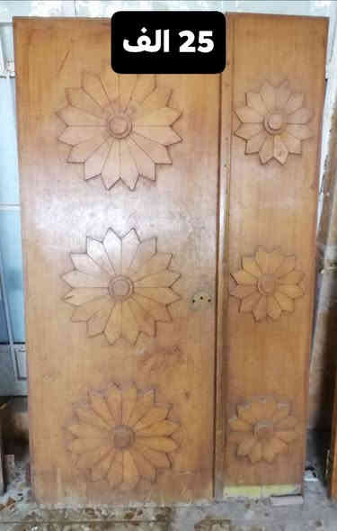 السلام عليكم 
بيبان خشب للبيع 
كل باب وسعره وبيه مجال 
مكاني سوق الشيوخ _ حي الغدير 

رقم تلفوني : ***********
