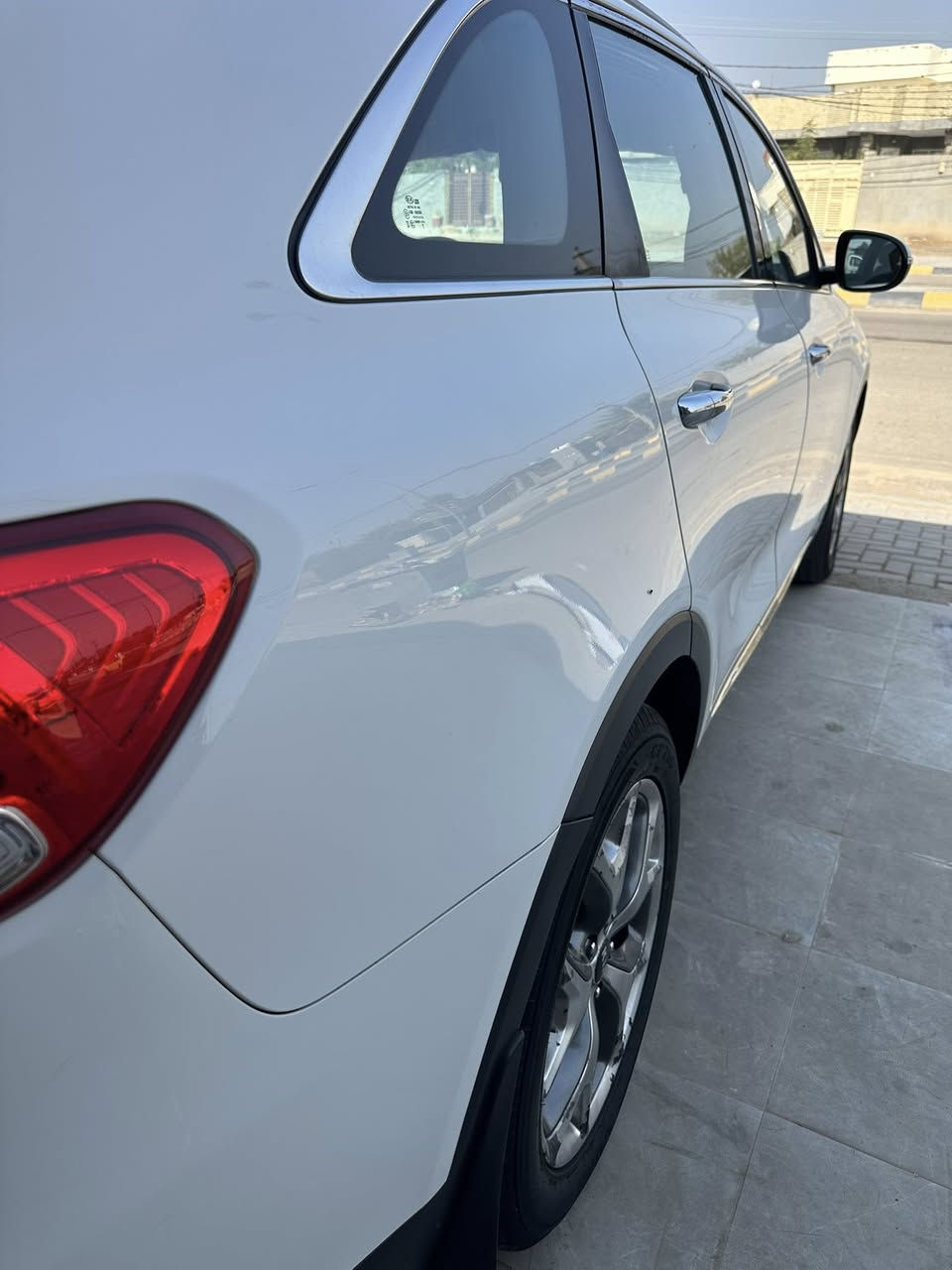 السلام عليكم للبيع كيا سورنتو موديل 2016 خليجي رقم بغداد الجديد فول ما عدا البانوراما بصمه 6سلندر 3قطع تبريد مري شفط جنطه كهرباء سياره جاهزه وجديده مال بيت ماشيه 155الف حقيقي السعر 193 وبيها مجال العنوان ديالى خان بني سعد للاسفسار ***********
