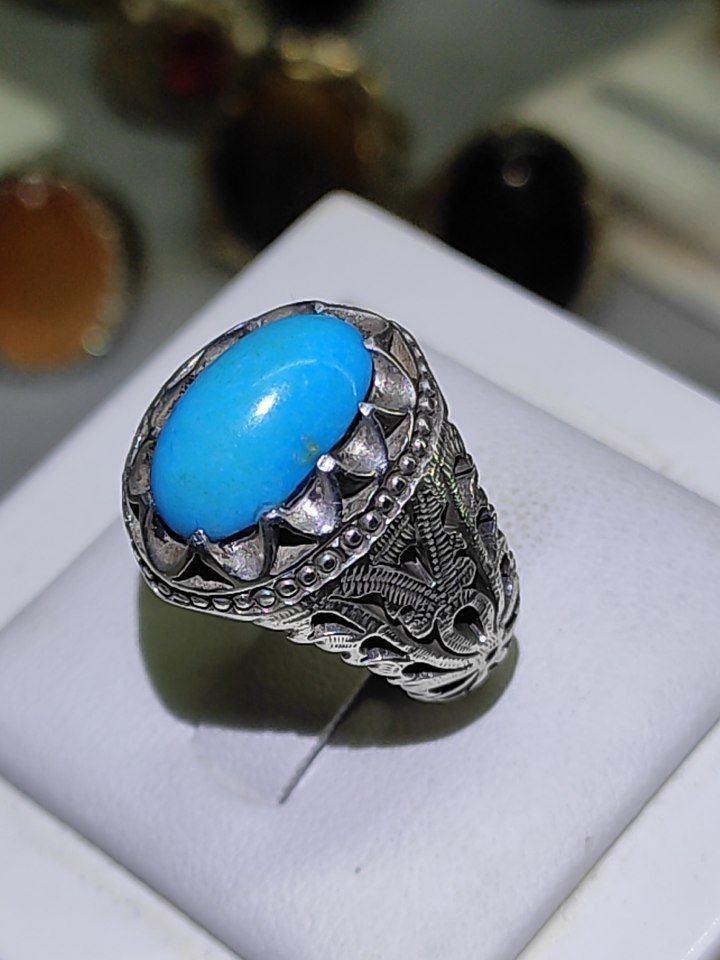 اللهم صلي على محمد وال محمد 
فيروزج نيشابوري لبه صافيه 
صياغه يدوي قياس الخاتم  (18)


**إذا كنت صاحب هذا الإعلان وتريد حذفه لأي سبب، رجاءا أرسل رسالة إلى الدعم الفني**