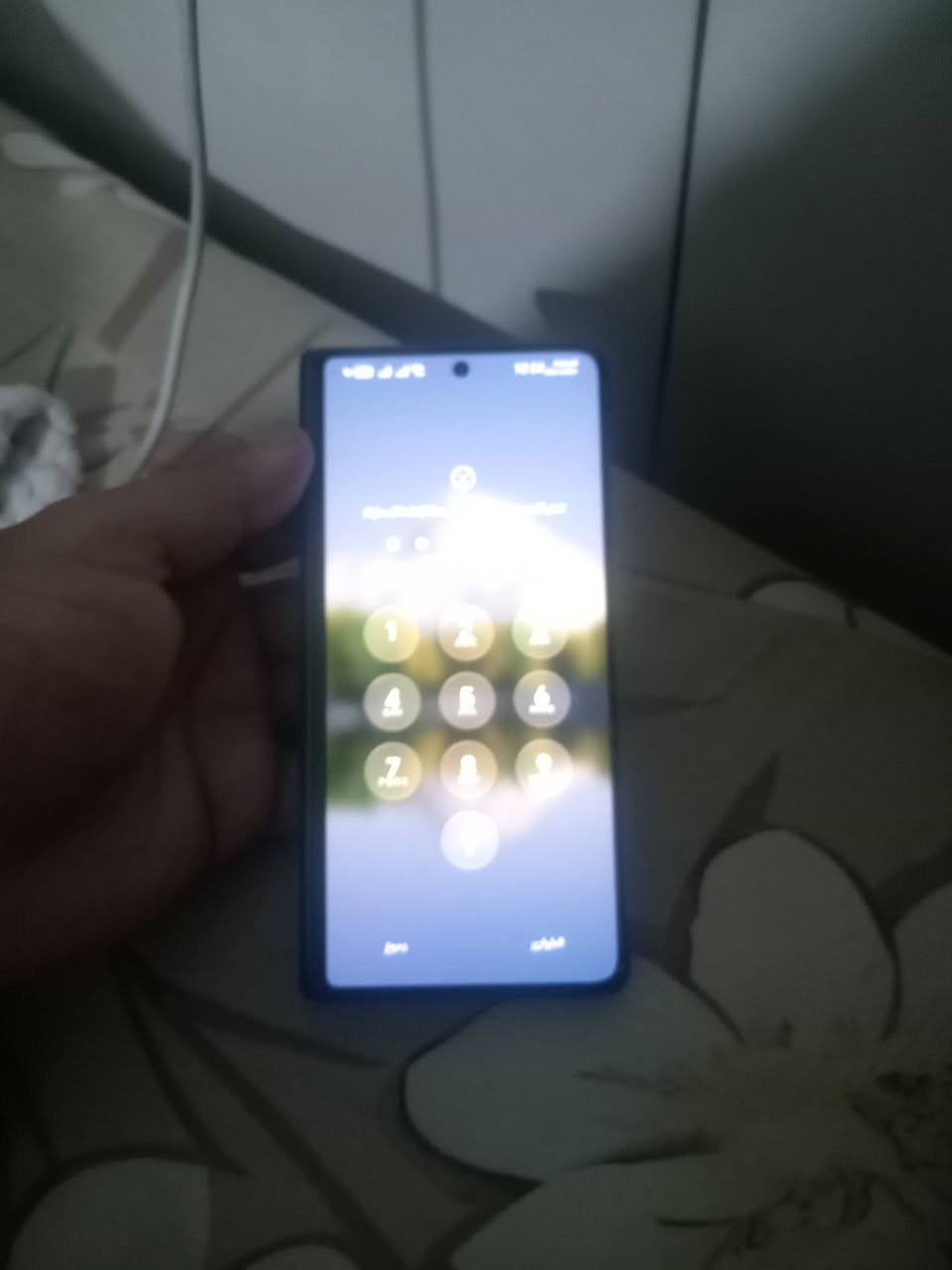 Magic v2 بيه دائرة صغيره سوداء بالشاشة جبيره ما ماثره على شاشة بالحافه جوا كلش للبيع بسعر ٨٠٠ الف نظافة ١٠٠ بالمائة مكاني الدورة بغداد


**إذا كنت صاحب هذا الإعلان وتريد حذفه لأي سبب، رجاءا أرسل رسالة إلى الدعم الفني**