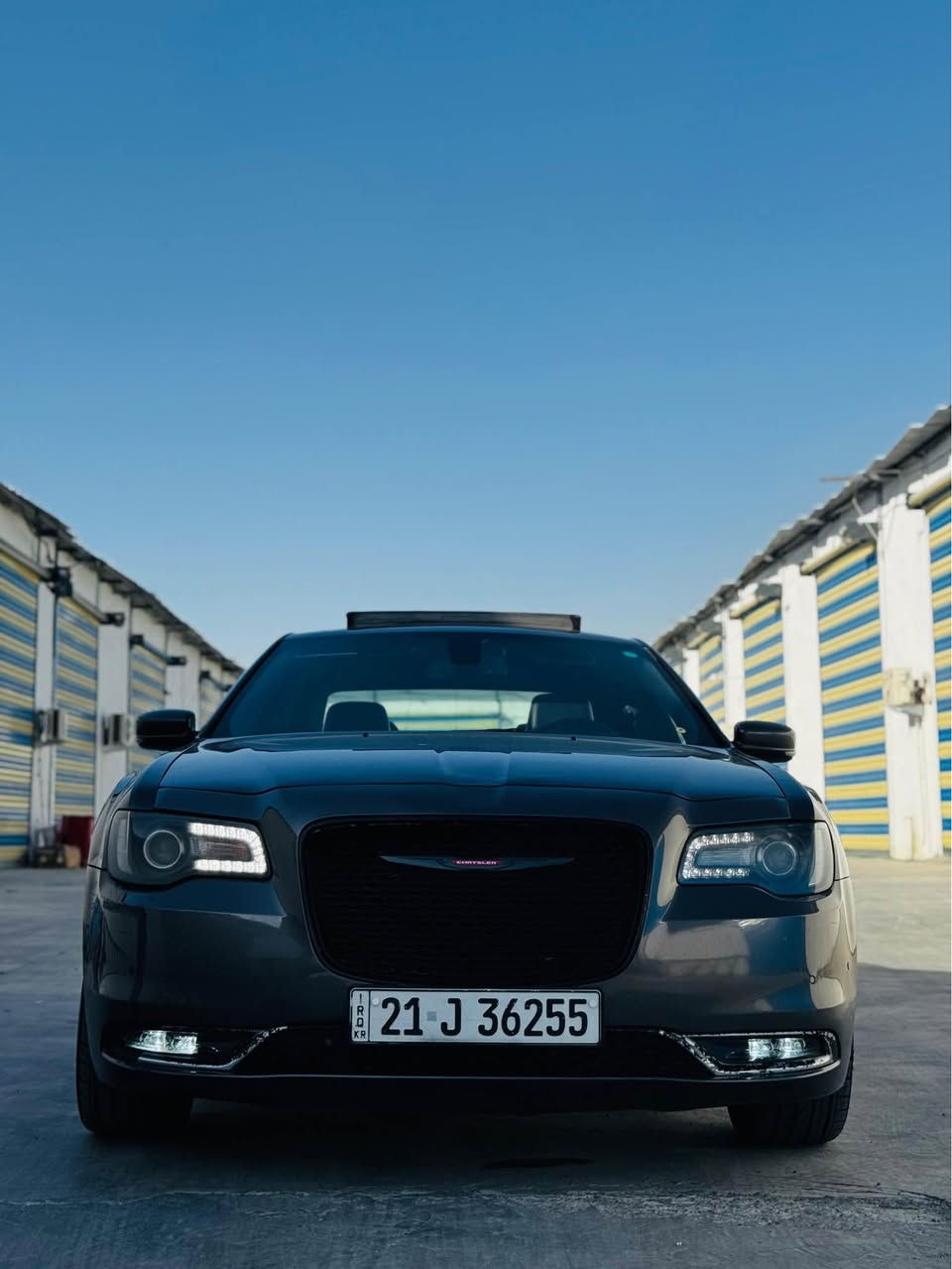 السلام وعليكم للبيع او مراوس  
أوباما(كرايسلر)
2021 S 
 بانوراما 
‎حساس امامي 
‎حساس خلفي 
‎شاشه جبيره

رادار خلفي وجانبي
نقطة عمياء
بصمه تشغيل وابواب 
كشنات جلد اسود
كراسي كهرباء 
تدفئه  كشنات 
تشغيل عن بعد
كار بلي
كامره دواره
تعميم مري
 اشاير مري 
بلاجكتور زنون اصلي 
لايت عالي ناصي زنون 
نظام سبورت
مانع انزلاق 
شفتات ستيرن 
تحكمات ستيرن 
سستم صوت albine 🎧 

ماشيه 67 الف
جاهزه وبدون نقص
 حادثها باب وجاملغ بدون لغد وشاصي بجم كبس

عنوان بغداد حي الجهاد 
السعر 250بيه مجال 
رقم تلفون *********** بغداد, العراق
