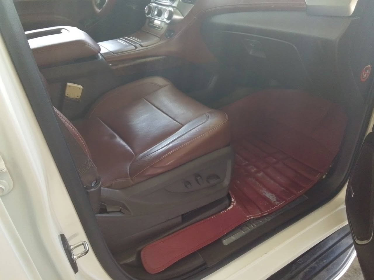 سلام عليكم تاهو للبيع موديل 15رقم بغداد دولي سياره جاهزه كير محرك حداديه تخم تاير مكفول ماعد شبرين صبق فول مواصفات خليجي سعر 335.   ***********
