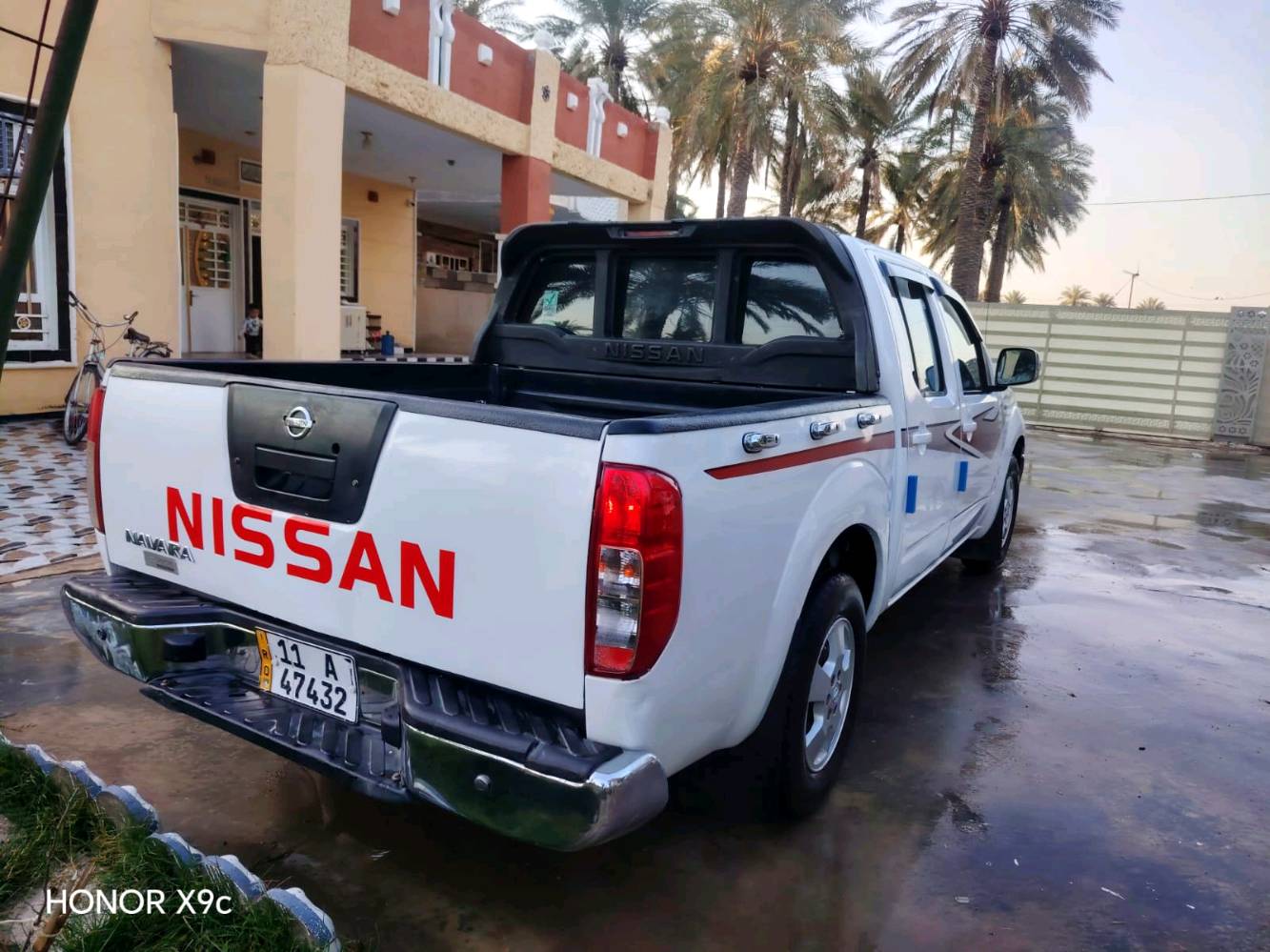 سلام عليكم ليدور سياره جديد مال جناي يتفضل
نيسان نيفاره اتماتيك فئه  (LE محسن) تجي فول سياره
موديل 2009  
🔸محرك وكير اتماتيك بلاديات مرغوبات 
🔸 تحكم ستيرن فول
🔸كامره خلفيه 
🔸مرايات كهرباء تحكم ام الشاره  
🔸تثبيت سرعه 
🔸4 اربياك
🔸تخم تاير حدايد امامي وخلفي جداد ترايه ناعمه سياره 
🔸كشنات عل وضع شركه  
🔸 تدفئة تبريد منضومه كامله ثلج 
🔸حساس امامي و خلفي
🔸 سنتر كامله ريمنوت
♥️ رقم بغداد لوحه جديده    سنويه ٣٠٣١
🌹 سعر 88 ورقه لشراي يتصل بيع فقط 
🔸 العنوان : واسط قضاء صويره 
🔸 للاستفسار  الاتصال بالأرقام 
☎️ *********** 
***********
