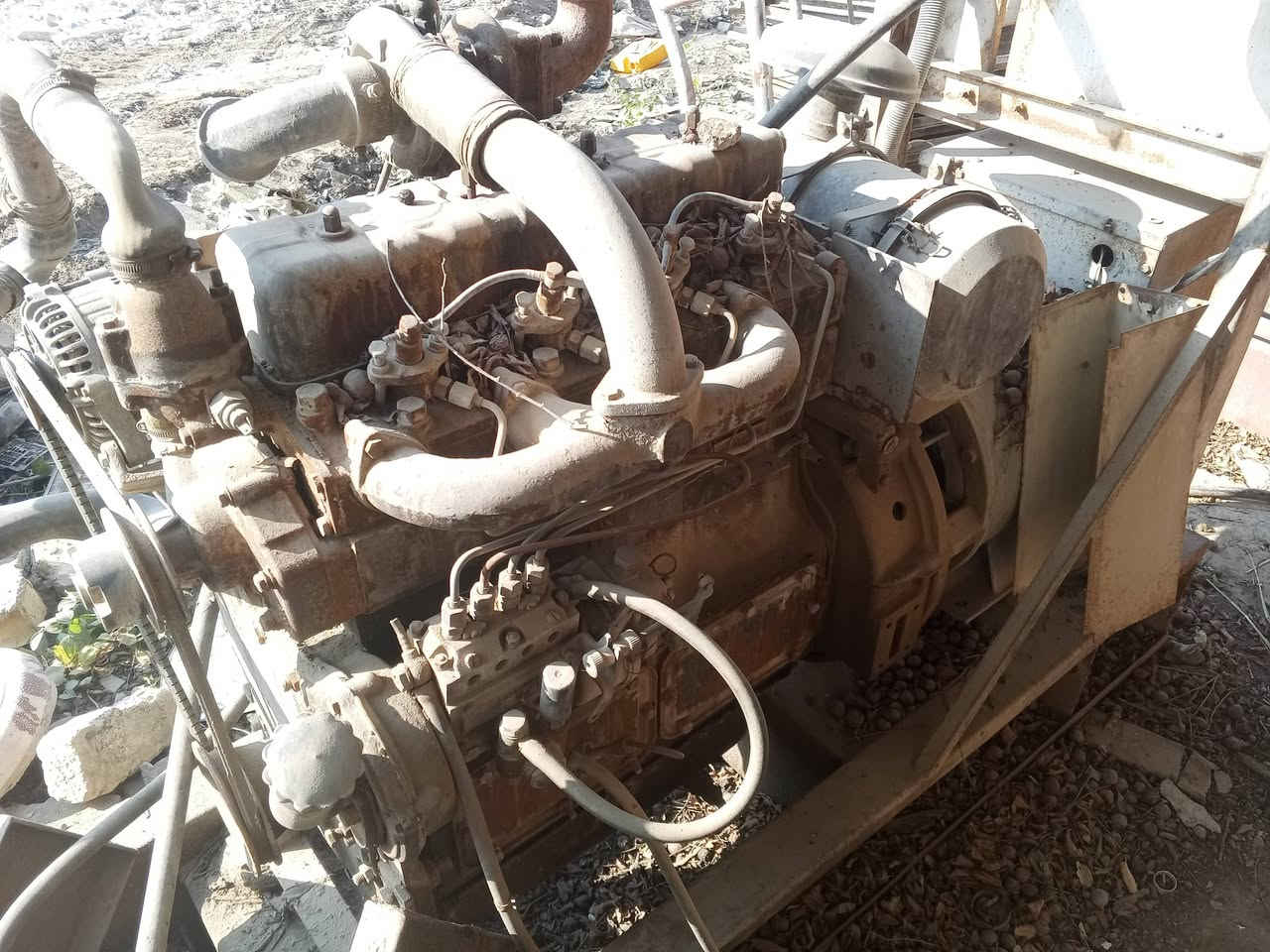 السلام عليكم مولد بيركنز صيني 50 كيفي المولده بها مشكله بسيطه تشتغل بس السوبر يحمى وتخ كور جديد بالكرتونه شديته تجفيف جديد بس من اشغلها تخربط والسوبر يجمر ابيع على هالحطه راس التوليد سليم كل شيء ما بيه مكان المولده التاجي سبع البور السعر ب 750 ***********
