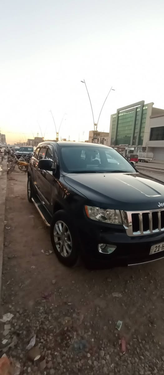 السلام عليكم جيب موديل 2011رقم شمالي الجديد وارد دعاميه فقط وبل عراق صاير بيه رش اقل الاحزام ابيع احزام بدون دواخل بدون ارباك مكينه كير مكفولات حداديه امامي خلفي جدد تخم تاير تبريد ثلج سياره جاهزه ما نقصه كلشي السعر 137وبيه مجال مكاني واسط عزيزيه ***********
