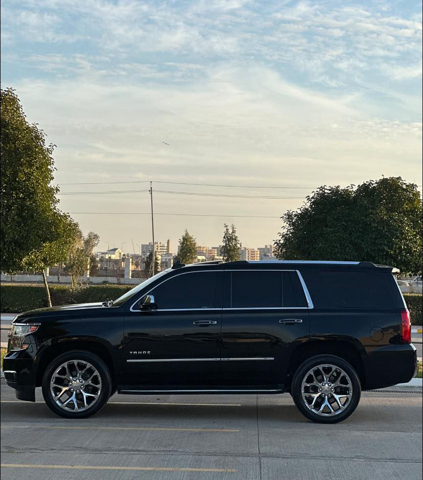 تاهو 2018 فوول مواصفات
كشنات تدفئة 
سلايد
4X4
كشن هزاز 
كشنات جلد
كشن خزن ميموري 
صندوق كهربائي 
شاشة كبيرة مع قاصة 
تشغيل عن بعد 
كشنات كهربائية 
رادارات 
ويل ٢٢ 
تحكم ستيرن فول 
حساسات امامي خلفي
نظام تحذير اصطدام 
نظام تنبيه عند خروج من المسار 
حاجب زنون 
داتاشو تحذير
٧ راكب 
نظام زنون اصلي 
كروس سرعة 
حساسات جانبية 
نظام سير على المسار 
السيارة رقم اربيل الجديد بأسمي
السيارة مكفول كفالة عامة
ماشية ٨٣ الف
السيارة بأسمي بشرط تحويل او الوكالة 
هزة و فحص وسنوية جديد 
السعر 368$
وسعرها بلاش ماكو  هيج سعر بالسوك
مكان السيارة اربيل
***********
