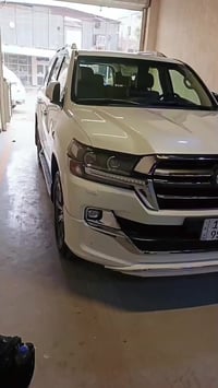 (((عرض العيد))) بوليش موقعي بغداد   نقدم لك خدمة بوليش لسيارتك باستخدا...