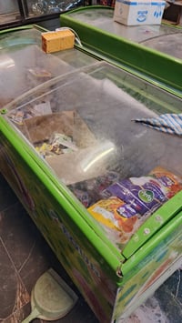 مجمدات ٧ اخوات حجم ١٨قدم حله ابو غرق وضمان شهر ٠٧٧٢٥٠٦٧٩٢٣