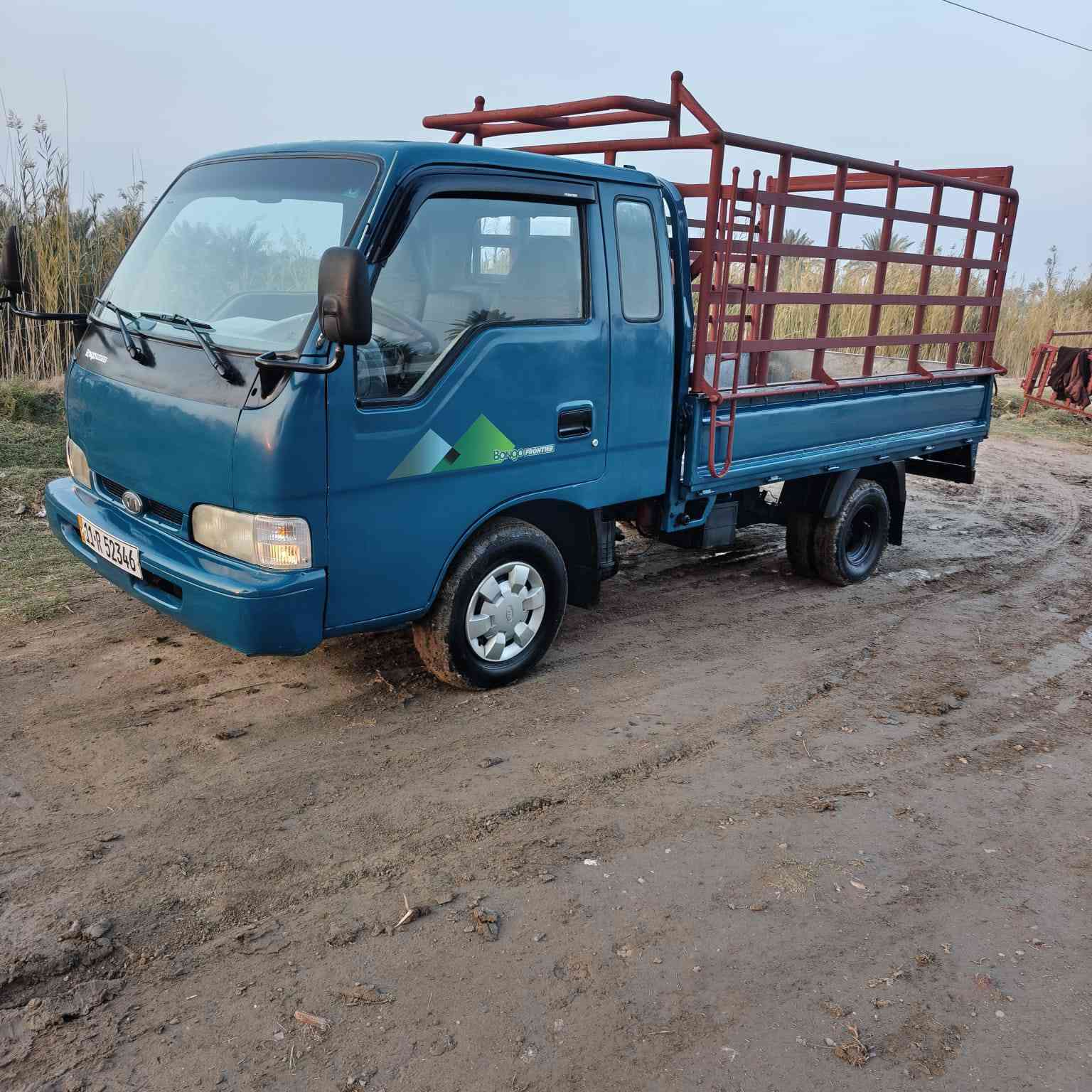 السلام عليكم كيه فونتير للبيع موديل 98 رقم بغداد انكليزي تحويل مباشر السياره مكفولة كير محرك اكسل شاصي رقم شاصي كهربائيات حداديه تخم تاير السياره مكفولة 
السعر 61 وبيه مجال 
المكان بابل 
الرقم/***********
