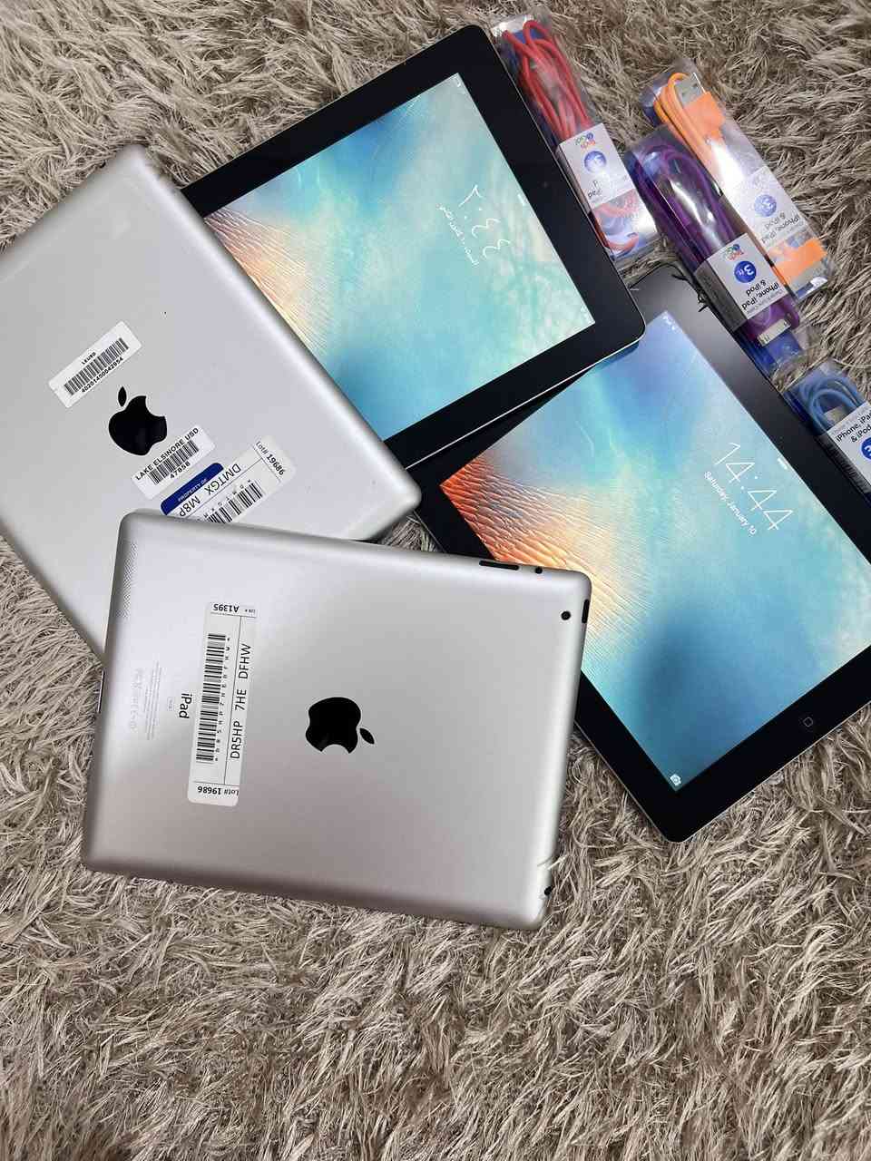 آيبادات ابل 
16 GB
السعر 45 الف فقط 🔥🔥🔥🔥🔥🔥
***********
يوجد توصيل داخل وخارج هيت

