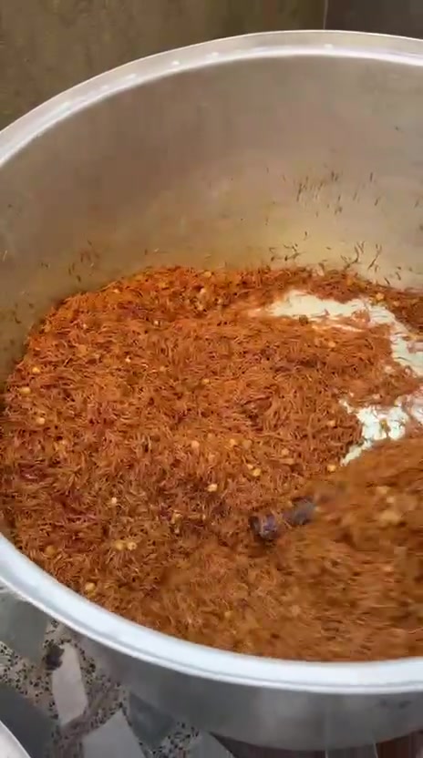 بخدمتكم لجميع انواع الطبخ  

  اخوكم وخادمكم ( علي الياباني)

***********

