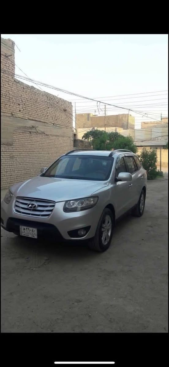 سنتافي ٢٠١٠
اسلام عليكم سنتافي 2010 بغداد باسمي 
سياره بيه صفحه ومصبوغه عام 
سته سلندر سياره جاهزه
السعر 103 وبيها مجال بسيط مكاني نجف مشخاب 
***********
