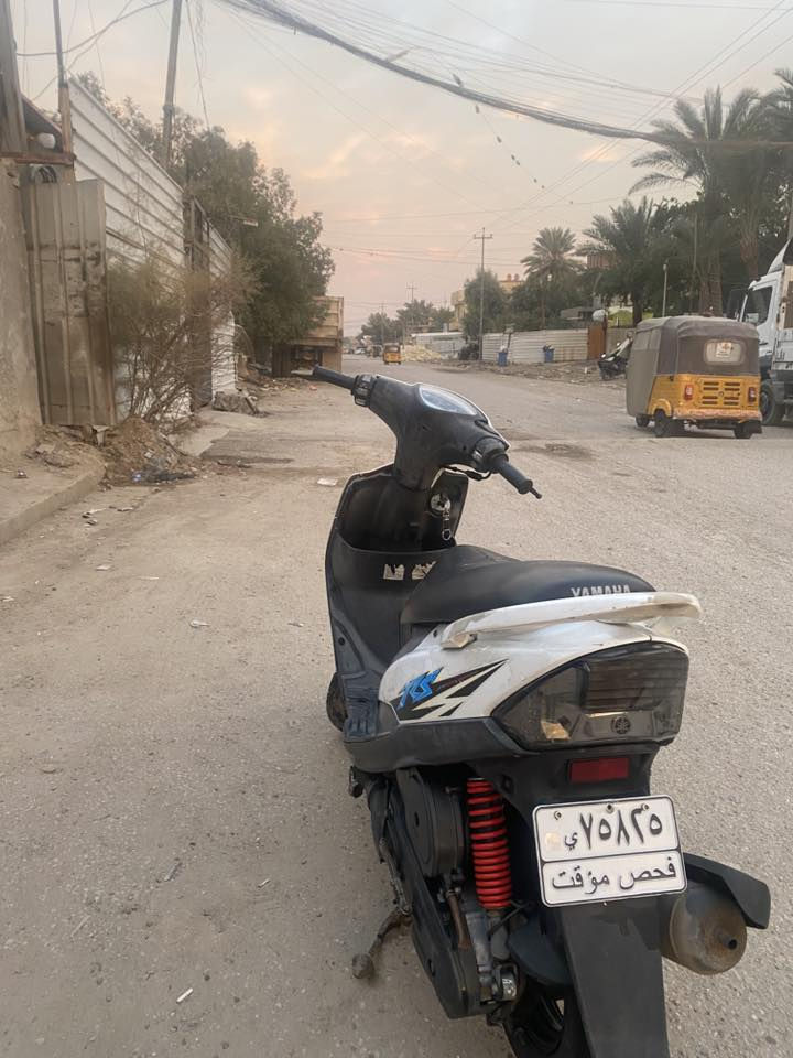 سلام عليكم ماكس عدله دراجه نضيفه وكلشي بيه شغال دراجه مال رمبه ماصارلهه هواي من نازله لسعر 650 مكاني بغداد الشعب ***********
