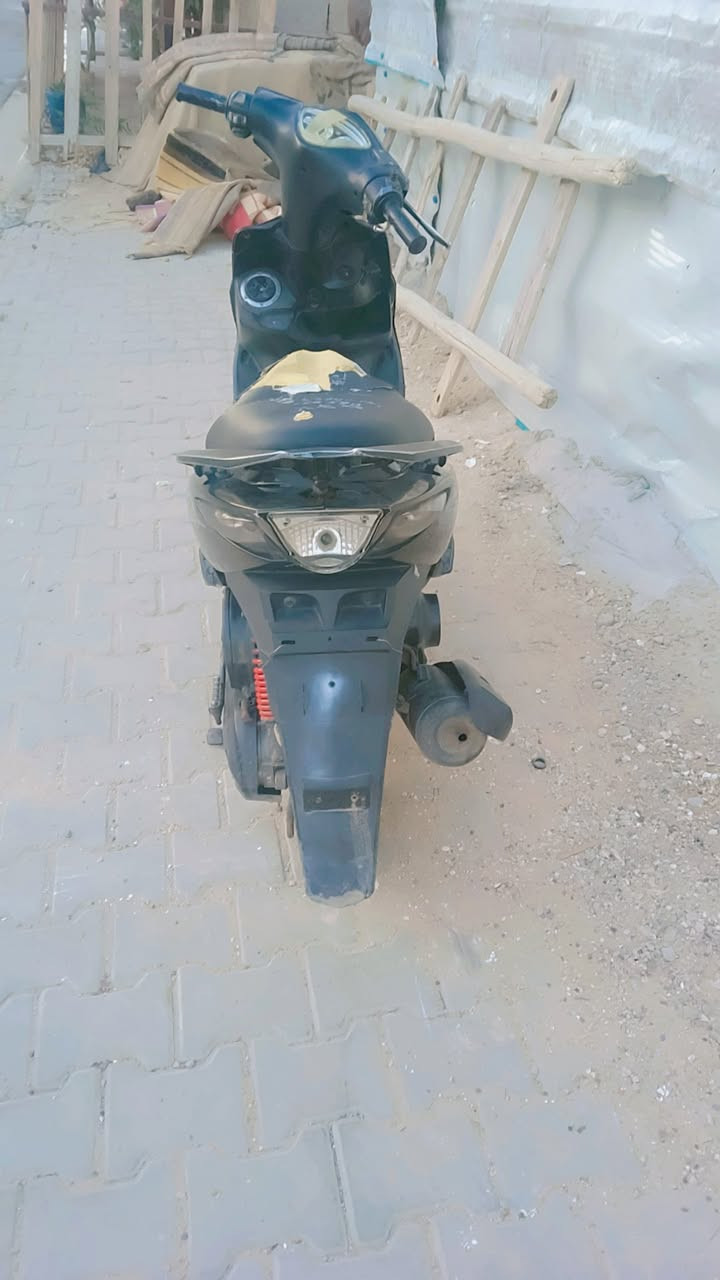 سلام عليكم دراجه ماكس مضلع كفرات بلادي مكينه بلادي خير من لله شلعه ومعدل كهربائات كله شغاله سلف هندر أي نقص مابيه مكان بغداد منطقه الحسينيه خاص مفتوح رقمي ***********
