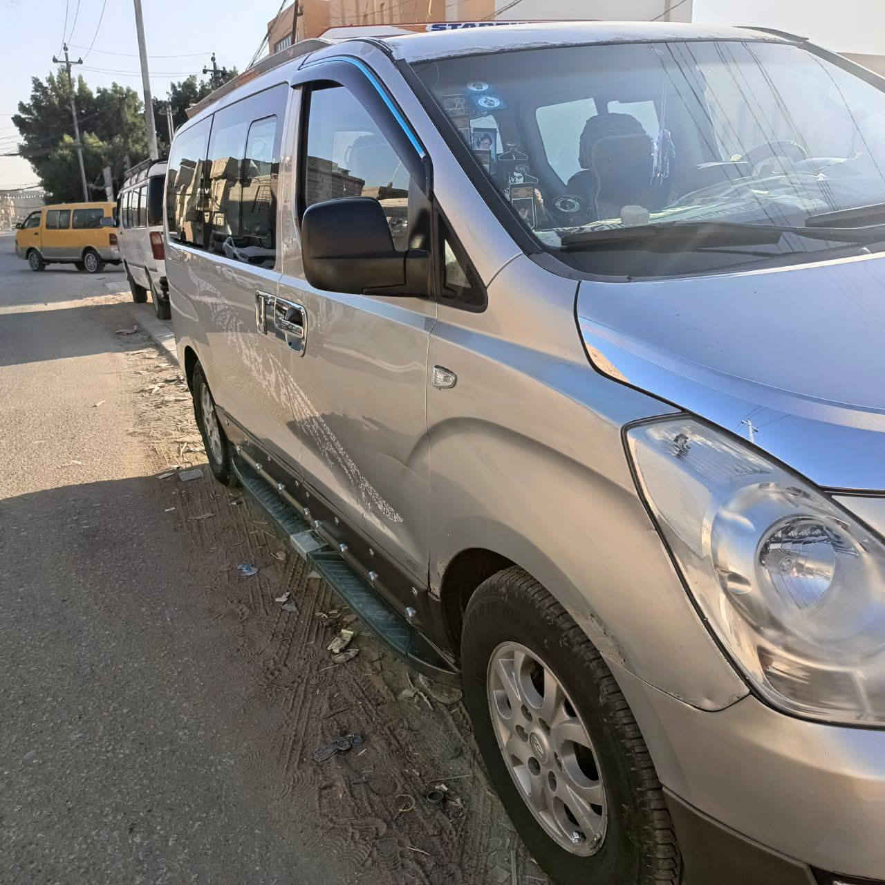 2009 أصل مسكر گير عادي ميسان أنگليزي سنوية للـ 2030 مصفرة هيئة وغرامات، خطه ناصرية قلعة سكر، ابو السنوية بالناصرية، مداور شوكت مايعجبك، مكينة سورنتو بالجيس صار شهر من شديته، بيه بس الچاملغ الأمامي جهة السائق معمر أثر ضربة باللغد، شواصي جدد مامعمرات مابيهن قطرة خياس كشره بي شخوط أثر تخريب. سيارة جاهزة من كلشي ماتذب عليه ربع دينار گبل للشارع، هاي كل تفاصيل السيارة، السعر ( 135) وبيه مجال،
#ملاحظة
السيارة موجودة حالياً بالنجف بيه خط مدرسة مامتعوبة بس للخط وتبند، الي يحب يشتري يتواصل وياي على هذا رقمي وبيه وات ساب ***********
