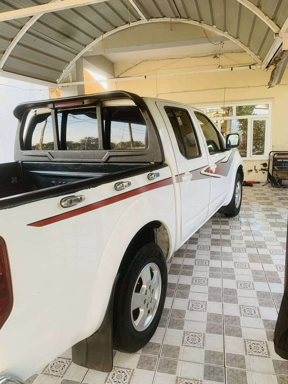 نيفارا 2014 رقم أربيل. تحويل وكاله حاضر 
كفاله عامه لاصبغ ولاتبديل ولا ضربه  
محرك مكفول لاتنقيص ولاتبخير 
گير كفاله عامه اكسن كفاله 
تخم تاير .حداديه جديده 
كهربائيات كله شغاله 
تبريد تدفئه شغال 
حساسات خلفيه 
اشاير بلمري 
139 وبيه مجال 

***********

‭٠٧٧١ ٢١٦ ٥٢٣٦‬
