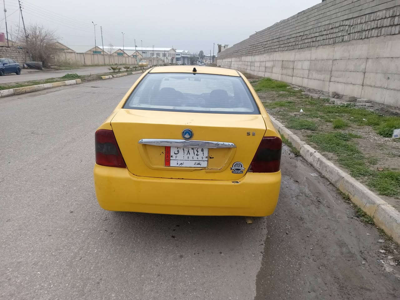 سي كي رقم بغداد الشرعي بل موصل كاربون بانزين بيها فقط تحويل مباشر من الشرعي السعر 32 وبيها مجال للطيبين محرك كورلا لاصرف ولا نفخ السياره صبغ عام موديل 2009 للتواصل ***********
