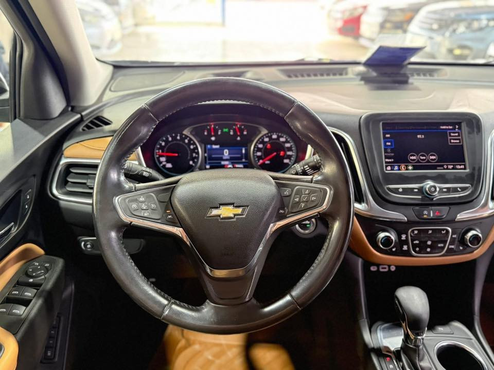 #المركبة : شيفرولية ايكونكس فئة LT موديل 2022
#الضرر :طخة خفيفة في مقدمة البنيد فقط 
#الرقم : مرقم اربيل الرقم الحديث ( تحويل او وكالة )

#المواصفات :
▪️السيارة : #شوفرليت #ايكونكس لون اسود
▪️الموديل : 2022
▪️المحرك : 1.5L توربو (اربعة سلندر) 
▪️حجم الويل: ويل كب حجم 19 مع طقم تايرات بحالة ممتازة
▪️حساس امامي اصل 
▪️حساس خلفي اصل
▪️رادار امامي مانع تصادم
▪️رادار جانبي (نقاط عمياء)
▪️تحديد مسار
▪️كامرة خلفية دوارة اصل
▪️لايتات ثلاث عدسات زينون ابيض عالي وناصي اصل مع حاجب LED
▪️بصمات عدد 2 للابواب مع بصمة تشغيل
▪️غرفة السيارة جلد مشمشي واسود
▪️تحكم فول كهرباء لكرسي السائق
▪️شاشة الدشبول حجم كبير
▪️تبريد قطعتين امامي وخلفي
▪️تدفئة لكشنات المقدمة
▪️تدفئة بالستيرن
▪️جنطة كهرباء
▪️تشغيل عن بعد
▪️سايد بريك دكمة
▪️سستم صوت
▪️تحكم ستيرن جهتين بلوتوث وحاكية وكروس سرعة وتحكم صوت 
▪️نظام ABS مانع انزلاق

#نكفل السيارة من الغرق  والشاصي .

السعر المطلوب : 160 ورقة مع المجال
 
الاتصال على : ***********

معرض سما دبي لتجارة السيارات والمزادات الامريكية
النجف - المدينة المائية -مقابل حي الجامعة
