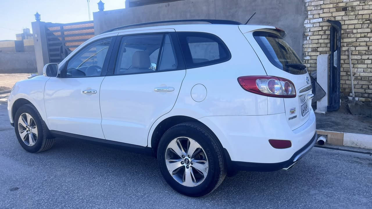 السلام عليكم للبيع سنتافيا 2012 خليجي فول بصمه
فول الفول 

فتحه

بصمه

بصمه ابواب 

حساس خلفي 

كامره خلفي 

7راكب 

كشن كهرباء

اشاير مري 

مري طوي

مكينه 2400

ويل كروم 

لد نهاري 

فول تحكم 

بلوتوث و AUX

مكفوله كفاله من الصبغ والظربه عدا كارت زغير 

السعر 138$

تفاصيل اكثر اتصل ***********
