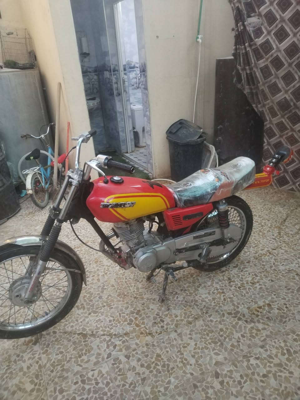 للبيع شرايج خاص سعر 300


**إذا كنت صاحب هذا الإعلان وتريد حذفه لأي سبب، رجاءا أرسل رسالة إلى الدعم الفني**