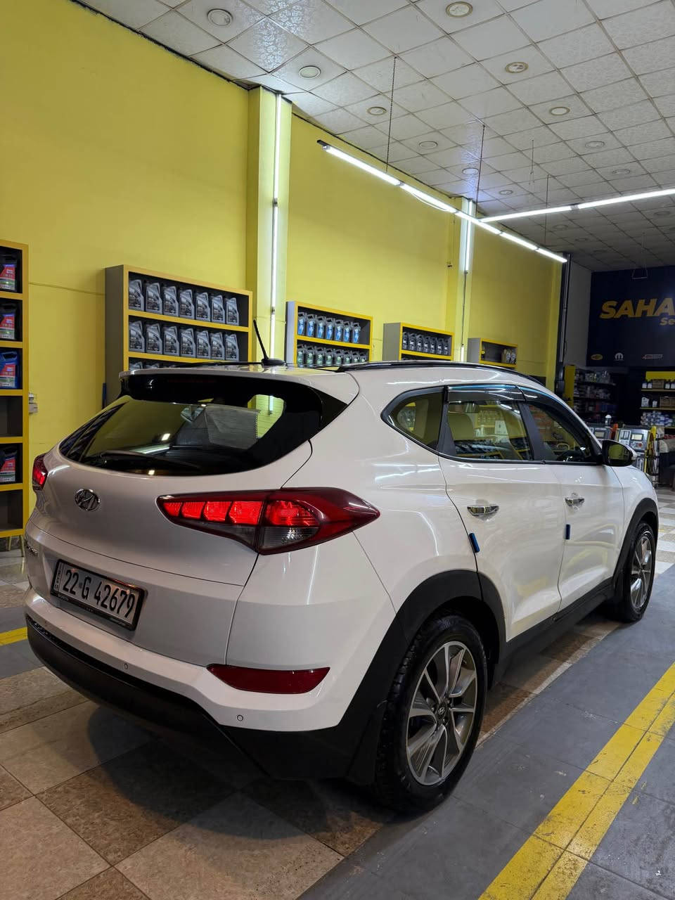 سلام عليكم توكسان 2018 وارد كوري محرك كير ممفتوح فول فول مواصفات بانوراما تحكمات ستيرن شرط صدر امامي خلفي جديد 4 تايرات جديد رقم اربيل دولي جديد للا 2028 شرط تحويل وال وكالة سياره صبغ حزام بجم امامي وخلفي كبس بيها طخه باب سكن امامي بدون ايرباك ترايها كلش حلو سياره اي نقص مابيها سعر 135$ مكان كركوك رقمي *********** كركوك, العراق
