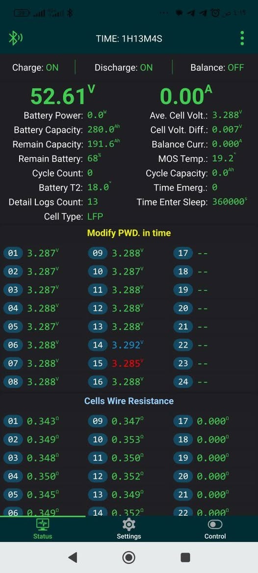 بسم الله وعلى بركة الله..
 تم عمل بطارية 14.8kw للعمل مع الخلايا الشمسية.
بعد ان جرب الاخوة البطارية الاولى بنفس المواصفات لمدة شهر وكان تزودهم ب 5 امبير لمدة ١٤ ساعة (طوال فترة الليل ) ومع ذلك لا ينفذ منها الشحن بل تعود لتشحن من الطاقة الشمسية في النهار..
تم طلب بطارية ثانية وتم تزويدهم بها بنجاح 
ملاحظة: تم وضع BMS 60 A بناءا على الاتفاق مع الزبون لان سحبه منخفض ولمدة ١٤ ساعة وكذلك لانه كان مستعجل وكان المتوفر ٦٠ امبير مناسب لسحب اكثر من ١٠ امبير وبما انه 5 امبير فهذا يجعل العملية ناجحة مع توفير بعض المال للزبون بسبب فرق السعر


**إذا كنت صاحب هذا الإعلان وتريد حذفه لأي سبب، رجاءا أرسل رسالة إلى الدعم الفني**