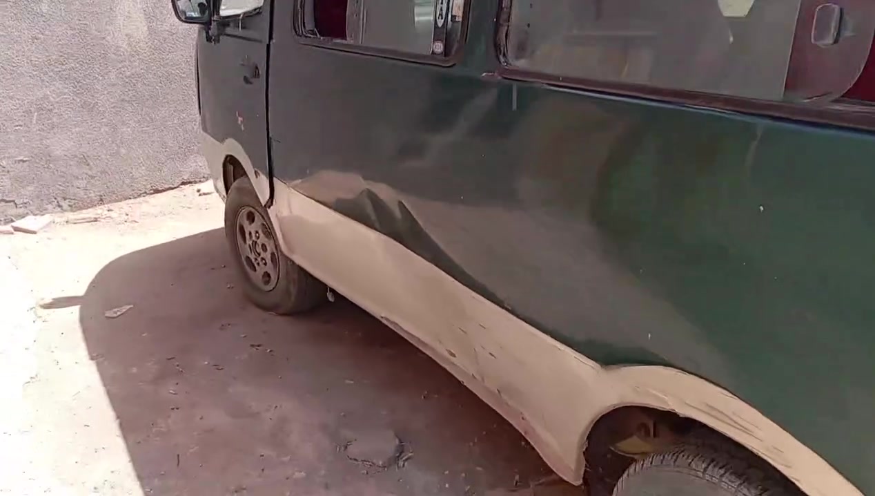 بريجو للبيع موديل 96 رقم احمر بصره. العنوان نجف. مكاتبه عن السرقه وعن العشائر 
الرقم ***********/ السعر 12 ورقه وبيها مجال
