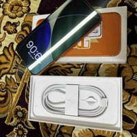 17 برو ماكس 256 بطاريه 100 مشحون 40 دبل سيمكارت بي خط بل شاشه برتقالي ...