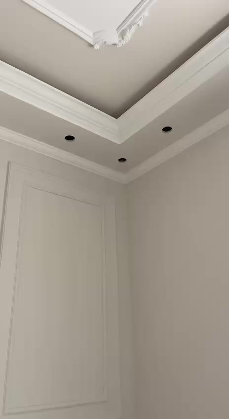 كادر نعمل كافة انواع الديكورات الداخليه والخارجيه فوم بوردكس جبس سقوف ثانويه وكافة انواع الاصباغ وطلس وشغل درجه اوله للاتصال *********** او مراسله الصفحه
