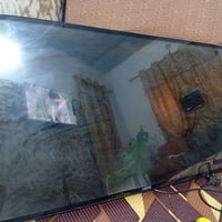 شاشة بلازما • للبيع