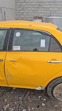 سياره كورلا موديل 2010 سياره گير محرك جديد شرط  تدفئه تبريد  سياره صار...