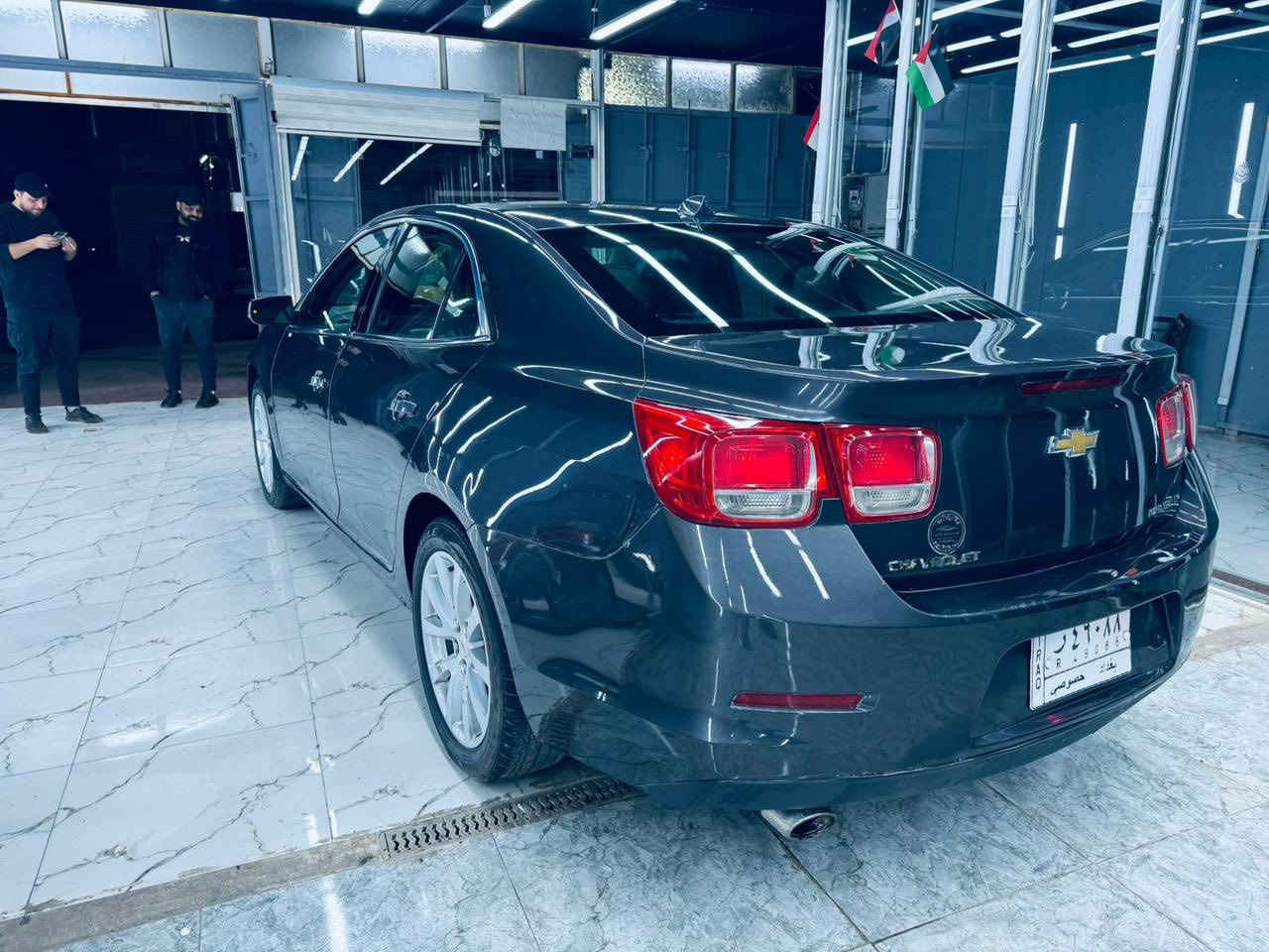 ماليبو 2013 بسعر مناسب
ماشيه 177 الف 

مواصفات LT  

شاشه / تشغيل عن بعد / كشنات كهرباء / تحكمات كامله/ كشنات جلد مخمل / السياره جاهزه بدون اي نقص كير و محرك جدد 

حادثها جاملغ بدون شواصي او لغود  بيهه صبغ ٣ قطع فقط  

السعر 88 وبيه مجال بصيط مكان بغداد 

***********
