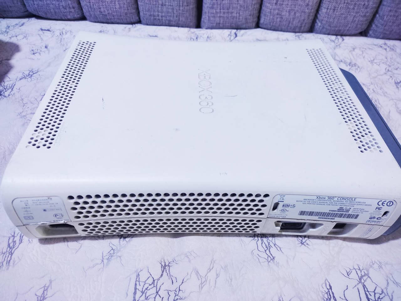 للبيع اكس بوكس 360 نوعية فات وبي اهواية ألعاب مع كامل ملحقاته ويده وحدة ونظيفة كلش
🔴 السعر 100.000 مكاني كركوك
***********
