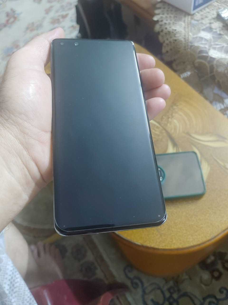 هواوي  P40 Pro ذاكره 256 ننيف جدا ماعدا الظهر من لاسفل ملحوم لانه جان كافع وياه كفر
السعر 250 الف قفل قفل قفل
للاتصال 
***********
يوجد توصيل لكل العراق
