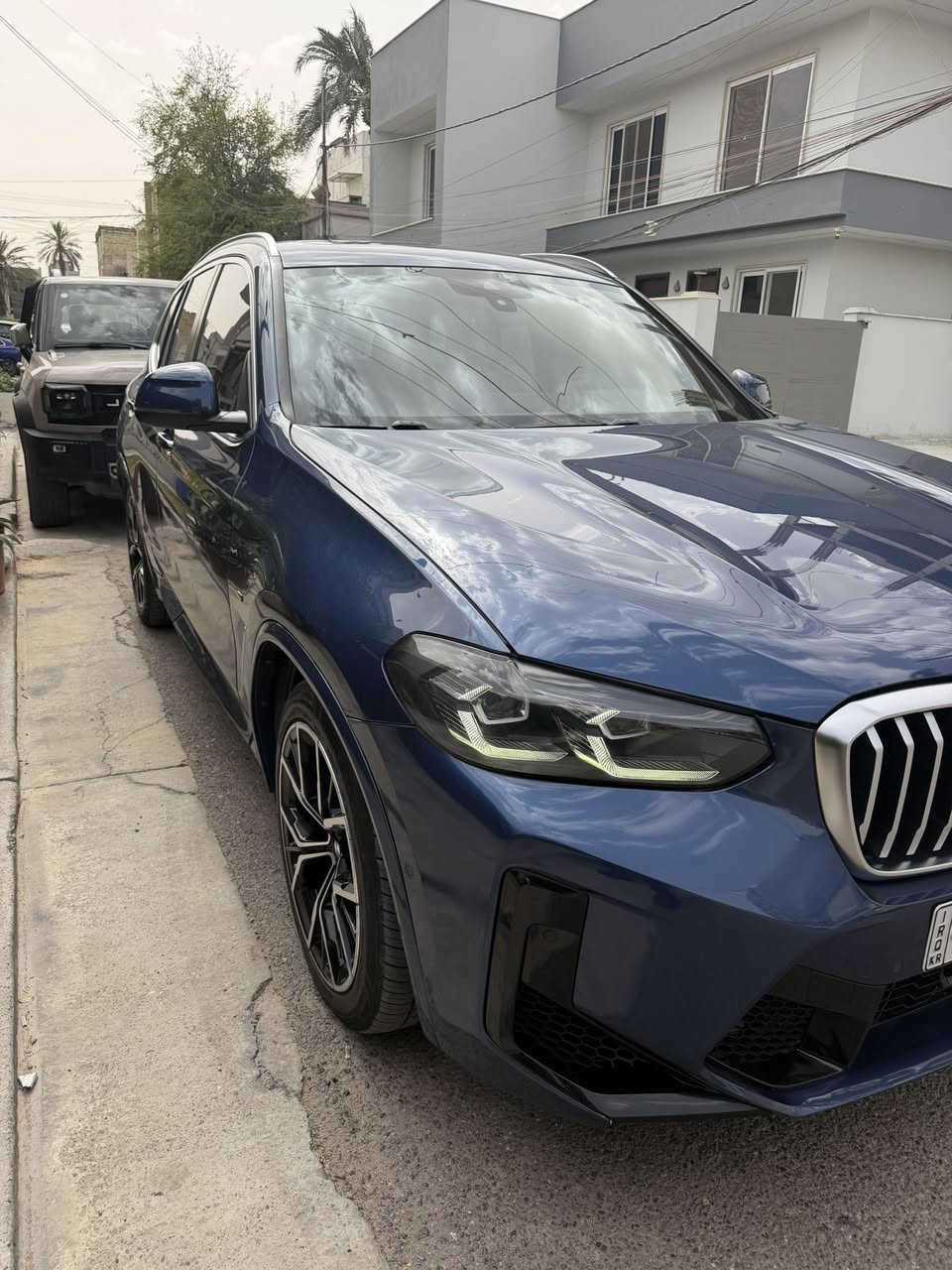 بي ام X3 كت ام بكج داخل مشمشي لون جويتي مرغوب رقم
شبه مميز  بيع او مراوس بسياره حديثه ضرر بسيط  فقط بنيد مبدل نفس لون بدون ايرباك  سونار موجود  سياره معروفه مواصفاته فول العنوان المنصور الداودي شارع مطعم الساعه
الاستفسار اتصال ***********
