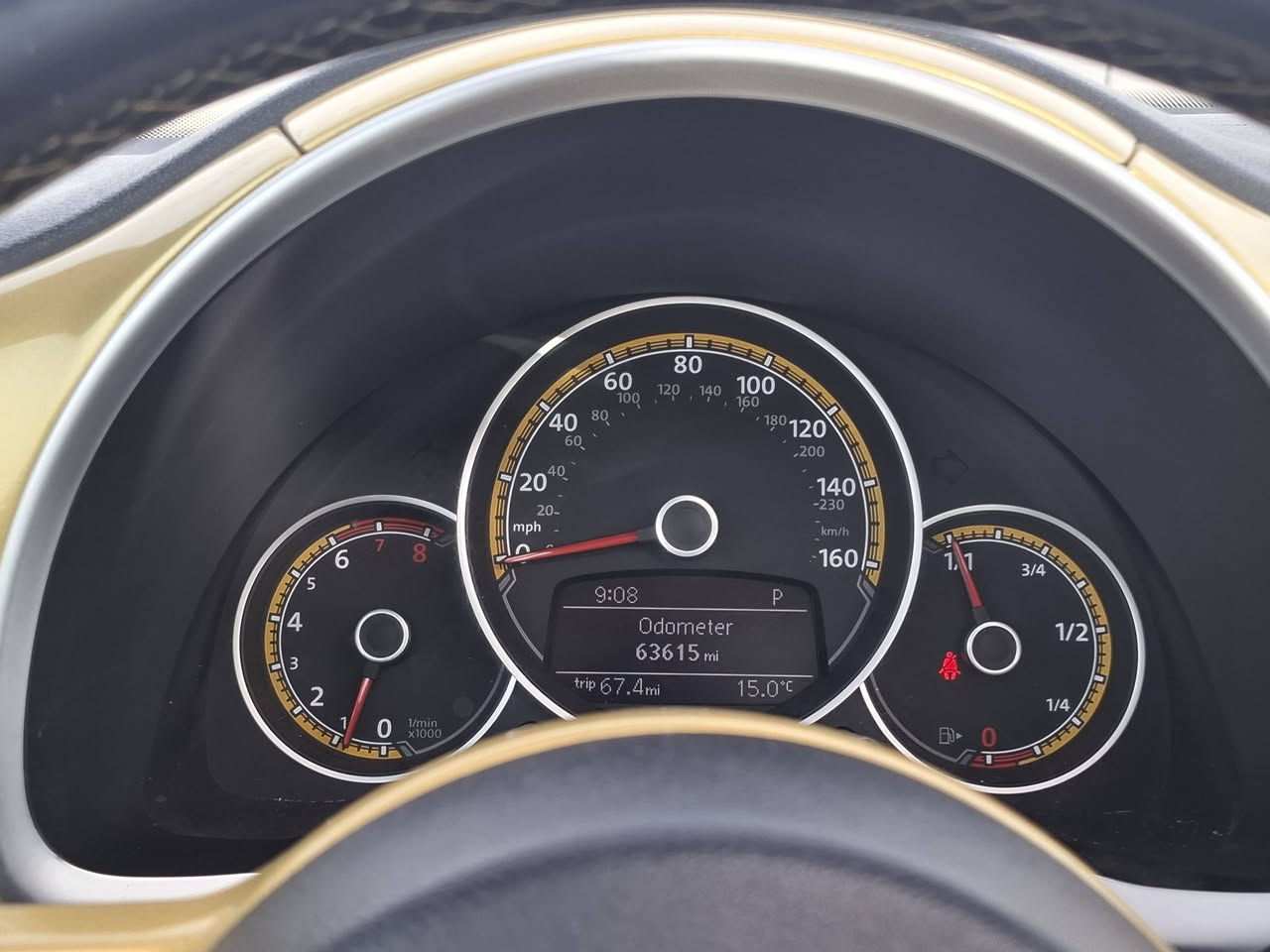 Volkswagen Beetle Dune
2018 
فقط بيع 
فئة دون فول مواصفات : بنوراما ، بصمه ، كشن جلد هيتر ، سماعات فيندر دمام صندوق ، كامرا وحساسات ،حساسات ماسحات ، امبينت لايت ، لايت امامي خلفي لد ، كار بلاي الخ .....
رقم جديد هزه جديد سنويه لحد 2030
محرك وكير بشرط
عنوان اربيل ،تفاصيل اكثر واتساب ***********
الممشى 65 ميل
السعر ١٣٤ ورقه
