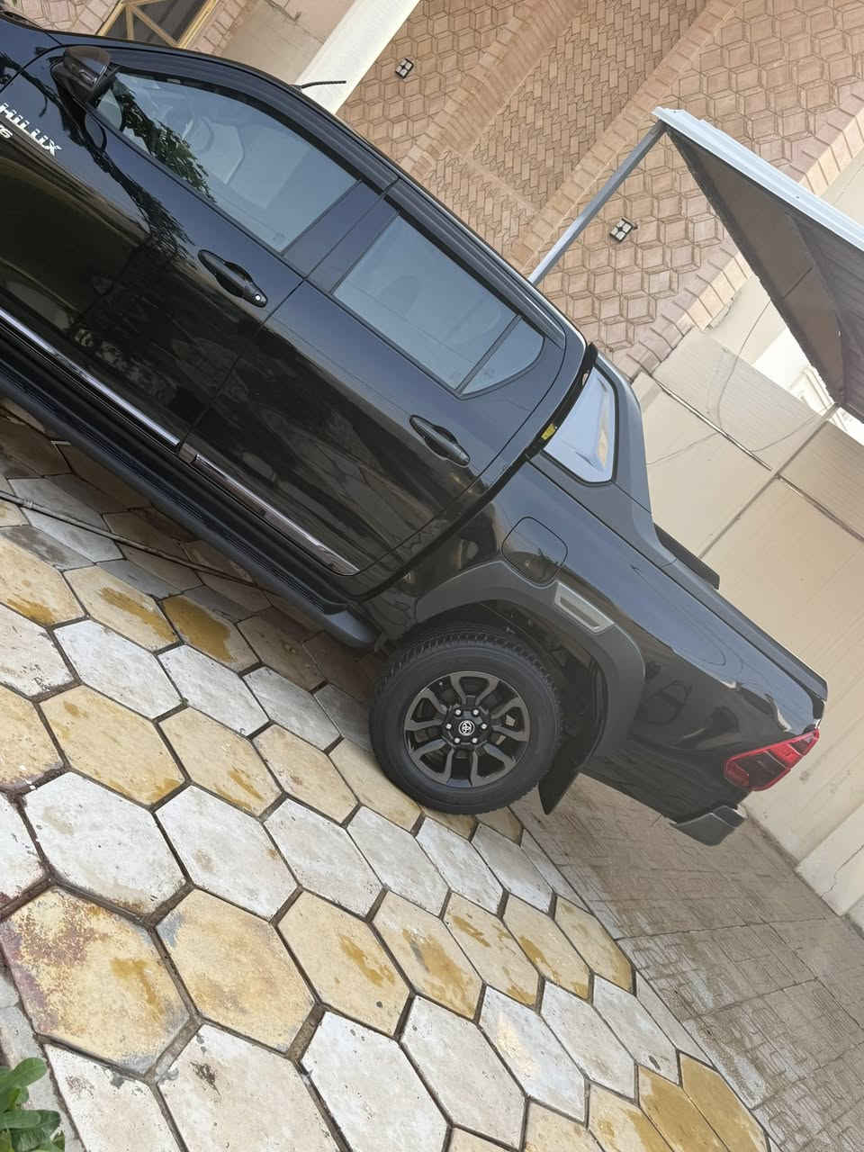 السلام عليكم شباب اد فنجر موديل 21 ماشيه 45 السياره بحالت الزيرو مكفوله من الشخط والرصعه والتكحيل والنكراش تايرات الشركه عليه ارضيات الشركه موجوده بصبات 2 جاهزه من كلشي مكان السياره الرمادي ***********
***********
