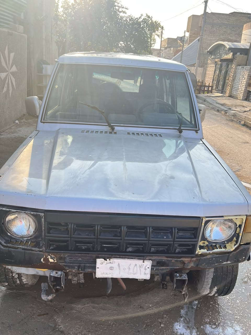 كالوبر 92 مكينة بطة بيهة خياس بهلال الجاملغ 
سيارة تشتغل وتمشي مكاني الدورة السعر 28 
او مراوس بسيارة  اصغر رقمهة ابيض صدامي
*********** وتساب
