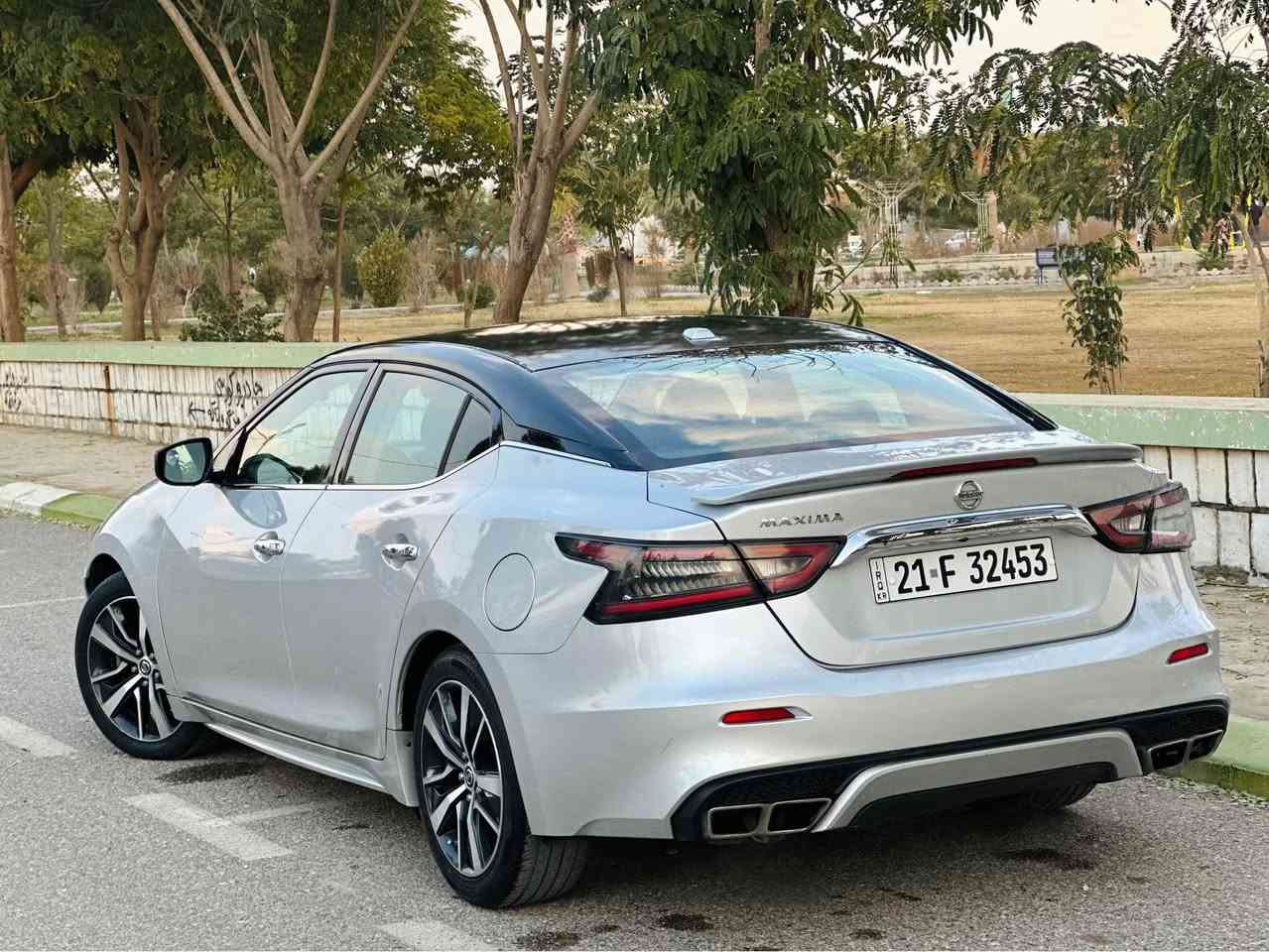 بيع او مراوس برقم شمالي فقط 

کوردی -عربی
***********

ماگزیما ٢٠١٩ 

ماشیە 81 الف كير و محرك كفالة 6 سلندر حجم 3500 

بيه قطعتين نزلت سونار بالمنشور 

السعر 139 
عليها غرامة 4 ورقات تنزل من السعر يصير 135

عنوان قضاء كلار تابع سليمانية 

تحويل وكالة مباشر خلال ساعة أحولك Singapore
