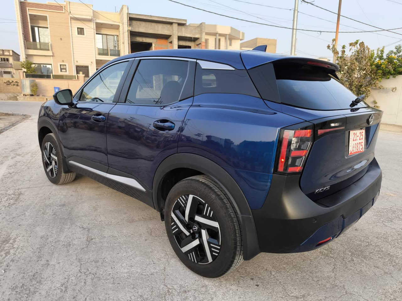 Kicks 2025 SV 🫐💥💥
مواصفات sv المعروفة
ماشية 12 الف
بدون ايرباك جميع الايرباكات سليمة 100%
فقط قبغ الصندوق صبغ موجود صور الحادث بالمنشور
حتى الدعامية الخلفية مالتها ما مبدل بلادي
كلشي بشرط

3N8AP6CA5SL302921
رقم كاتى تترقم شمالي
مكان السيارة كركوك
السعر 178$
***********
