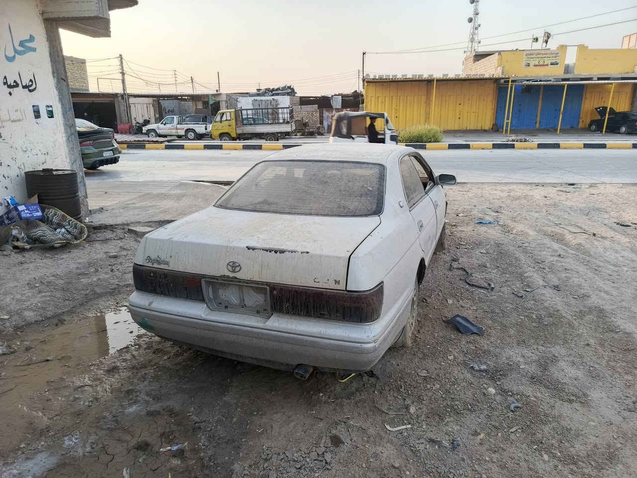 سلام عليكم شباب سياره بطه البيع 
رقم بغداد كير اومكينه جدد شغالات 
العنوان ذي قار قضاء رفاعي 
***********
السعر 33
