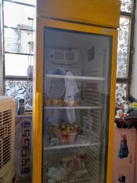 ثلاجة • للبيع