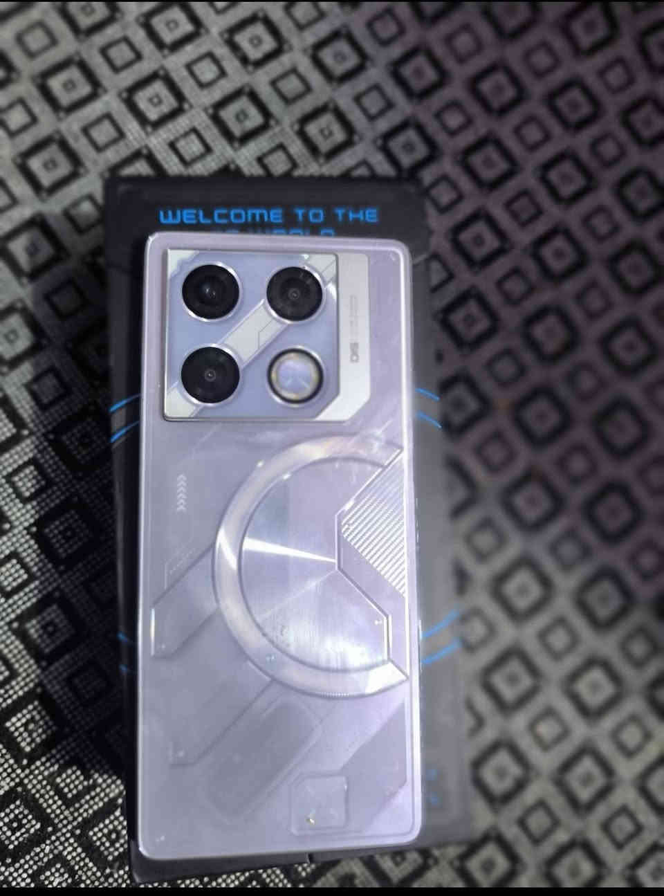 جهازانفنكس جيتي عشرين برو للبيع
الجهاز نضافتة 100% ما بيه اي عيب ولا اي شخط ولا داخل صيانة  

ومثل ما تعرفون الجهاز مخصص وموجه لواعيب ببجي .. بحيث ينطيك اقوى اداء داخل اللعبة .. ونفس الشي بباقي الألعاب

المواصفات

معالج 
Dimensity 8200 ultimate 4nm
5gb processor

الرام
 12 + 12 تكدر تاخذها من مساحة التخزين ف يصير ( 24Gb ram )

مساحة التخزين ( 256Gb )

الشاشة : AMOLED FHD+ (1080-2436 )
بمعدل تحديث 144HZ

البطارية : 5000mAh

الكامرة الخلفية : 18mp-ois +2mp+2mp
الكامرة الامامية : 32mp 

مثل ما ذكرت الجهاز نضيف ومواصفاتة حلوة وما بيه اي عيب  

سعر الجهاز 250 مكاني كربلاء الرقم***********
