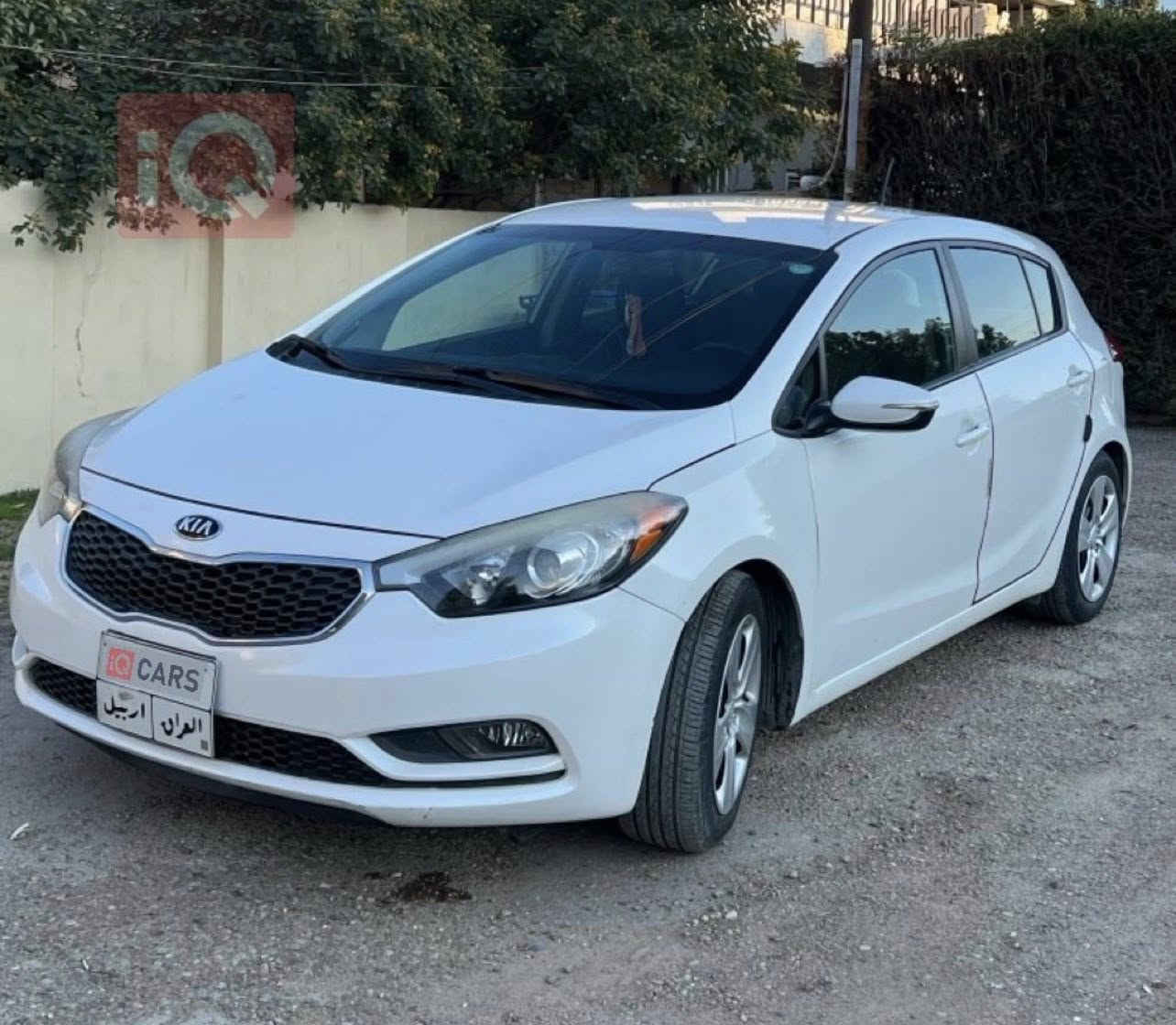 فورتي هاج باك موديل 2016
سيارة جديدة نضيفة على ايدي ماشية 38mil فقط ‼️
محرك 2000 gdi
وارد امريكي 
ضررها 
باب السايق مبدل + جاملغ مصبوغ
تخم تاير جديد
دوشمة داخل جديد 
تبريد ثلج 
سيارة كاملة مابيه اي نقص 
اشاير بالمري
كير اوتوا + عادي
مسند متحرك
تحكمات ستيرن
رقم اربيل 
السعر 115 ورقة وبيه مجال للشراي 
ميعجبك السعر اعبر المنشور حبيبي 🩶
مكانها بغداد - العامرية 
للتواصل - *********** 
واتساب
